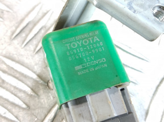 Реле Toyota Corolla e10