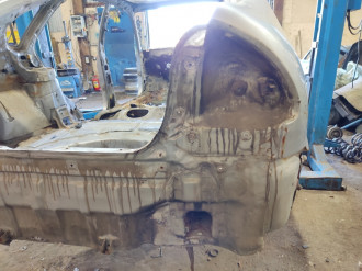 Панель задняя Toyota Corolla e10