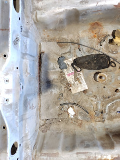 Панель задняя Toyota Corolla e10