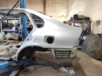 Крыло заднее левое Toyota Corolla e10