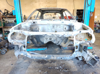 Панель передняя Toyota Corolla e10