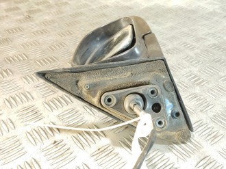 Зеркало правое Toyota Corolla e10