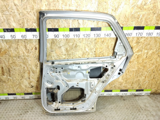 Дверь задняя правая Toyota Corolla e10