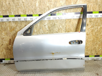 Дверь передняя левая Toyota Corolla e10