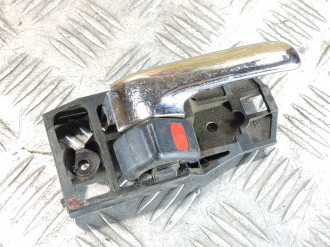 Ручка двери внутренняя передняя правая Toyota Avensis 2003 2008