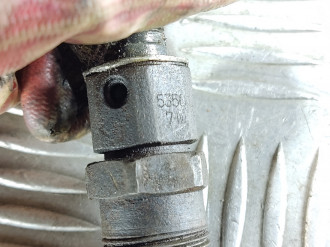 Форсунка двигателя Toyota Carina 1992-1997