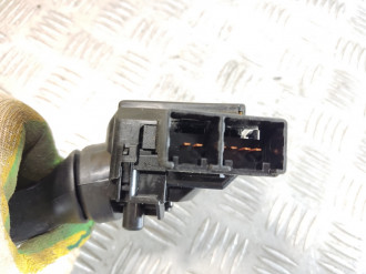 Переключатель подрулевой правый Toyota Camry v40