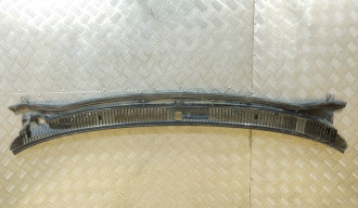 Жабо Toyota Corolla e10