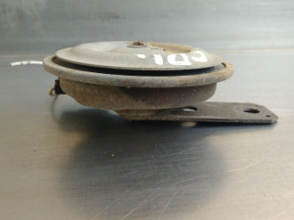 Сигнал звуковой Toyota Corolla e10