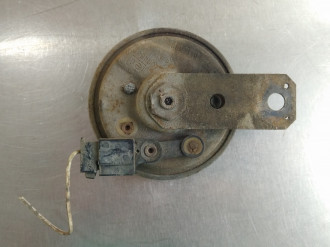 Сигнал звуковой Toyota Corolla e10