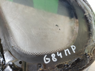 Стекло кузовное глухое заднее правое Toyota Corolla e10
