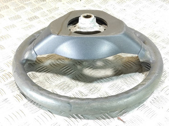 Рулевое колесо Toyota Yaris 2005 2011
