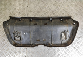 Обшивка крышки багажника Toyota Corolla e10