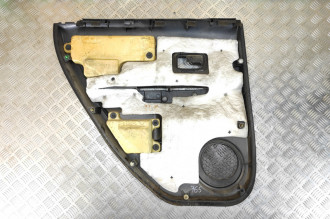 Обшивка двери задней правой Toyota Scion xa 2005-2006