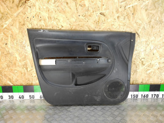 Обшивка двери передней левой Toyota Scion xa 2005-2006