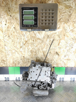 Блок клапанов Toyota Scion xa 2005-2006