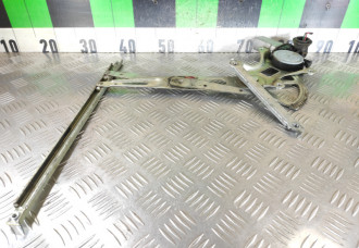 Стеклоподъемник задний левый Toyota Scion xa 2005-2006