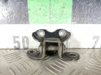 Петля двери задней правой верхняя Toyota Scion xa 2005-2006