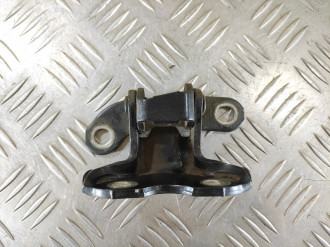 Петля двери задней левой верхняя Toyota Scion xa 2005-2006