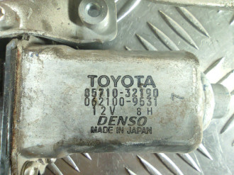 Стеклоподъемник задний левый Toyota Scion xa 2005-2006