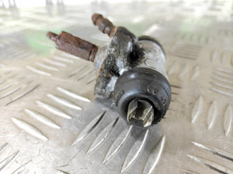 Цилиндр тормозов рабочий Toyota Scion xa 2005-2006