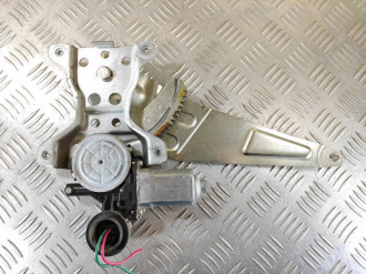 Стеклоподъемник задний правый Toyota Scion xa 2005-2006
