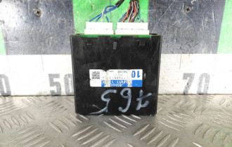 Блок электронный Toyota Scion xa 2005-2006