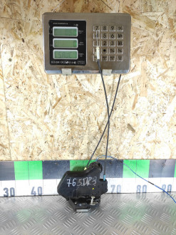 Замок двери задней правой Toyota Scion xa 2005-2006