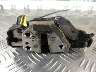 Замок двери передней левой Toyota Scion xa 2005-2006