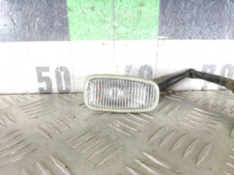 Повторитель в крыло левый Toyota Scion xa 2005-2006