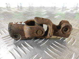 Кардан рулевой нижний Toyota Camry v10