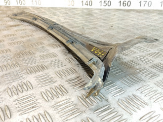 Жабо Toyota Camry v10