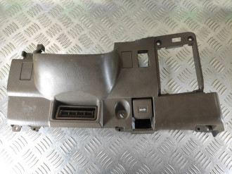 Накладка торпедо Toyota Camry v10