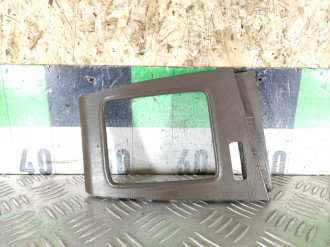 Рамка кулисы кпп Toyota Camry v10