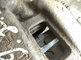 Суппорт задний левый Toyota Land cruiser prado 2002 2009