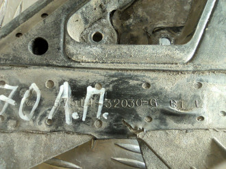 Кронштейн зеркала левого Toyota Camry v10