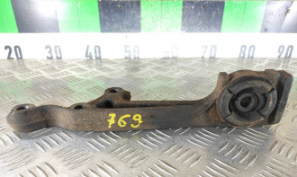 Кронштейн Toyota Land cruiser 2002 2009