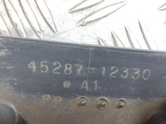 Кожух рулевой колонки Toyota Corolla e10
