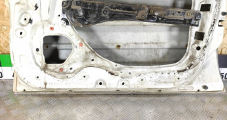Дверь передняя правая Toyota Camry v10