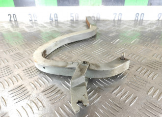 Петля крышки багажника правая Toyota Camry v10