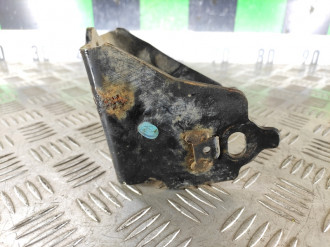 Кронштейн двигателя Toyota Corolla AE110