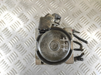 Блок abs насос Toyota Corolla AE110