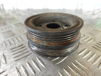 Шкив водяного насоса помпы Toyota Corolla AE110