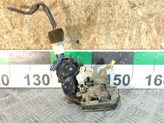 Замок двери задней левой Toyota Corolla e10