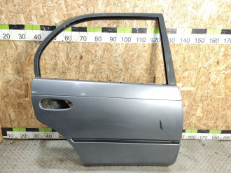 Дверь задняя правая Toyota Corolla e10