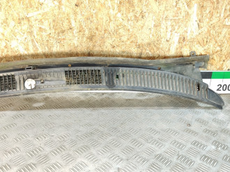 Жабо Toyota Corolla e10