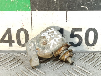 Замок лючка бензобака Toyota Corolla e10