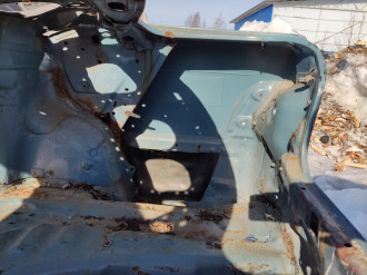 Крыло заднее правое Toyota Corolla e10