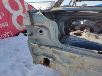 Крыло заднее левое Toyota Corolla e10