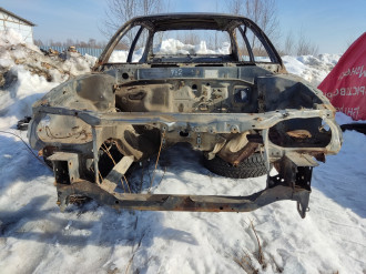 Панель передняя Toyota Corolla e10